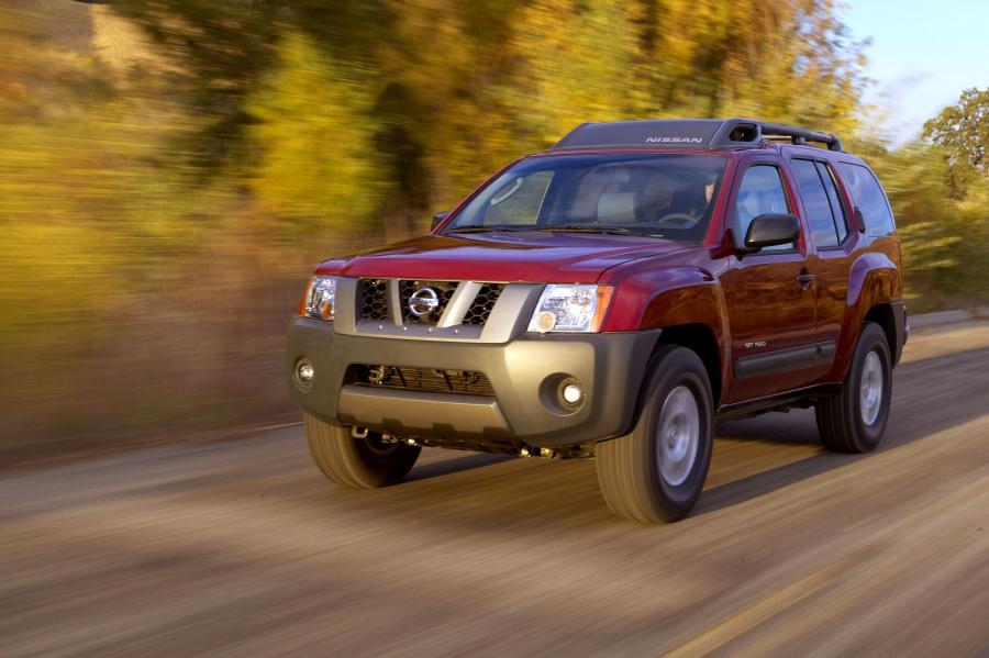  Nissan Xterra 2005 года  (фото 25 из 31)